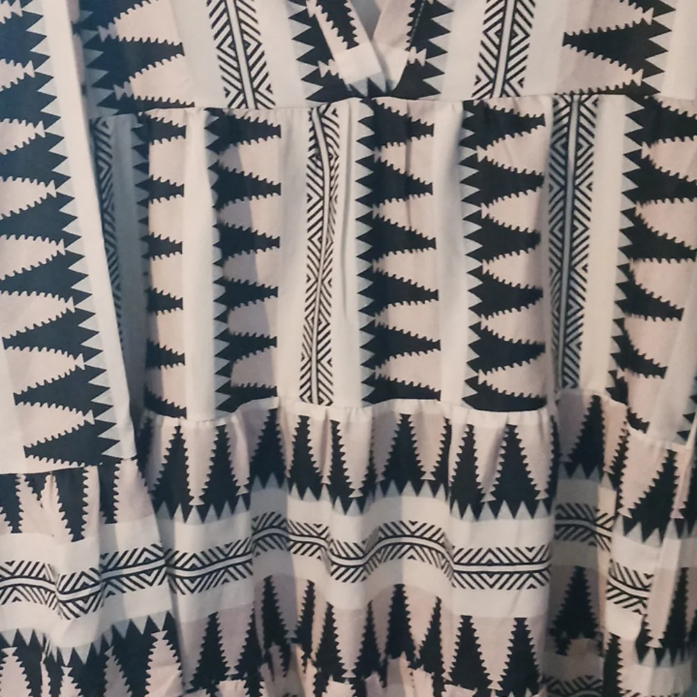 Dress - Picture 1 of 2